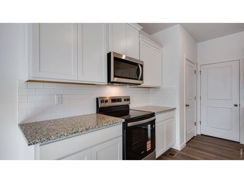 Furnished interior view inside a new home in Lakeside Canyon, Mead (Image 8). Furnished interior view inside a new home in Lakeside Canyon, Mead (Image 8).