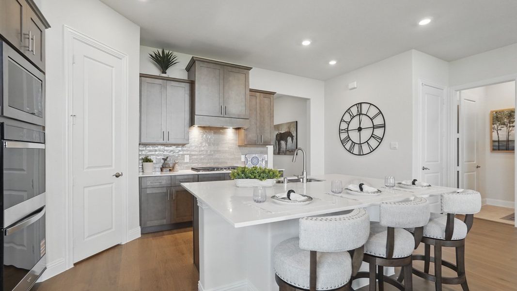 Representative furnished interior of a home built from the CYPRESS by D.R. Horton in Clearview Ranch, Royse City (Image 10). Representative furnished interior of a home built from the CYPRESS by D.R. Horton in Clearview Ranch, Royse City (Image 10).