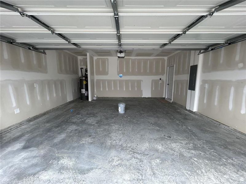 Image 20 of a home in Emerald Oaks Estates.