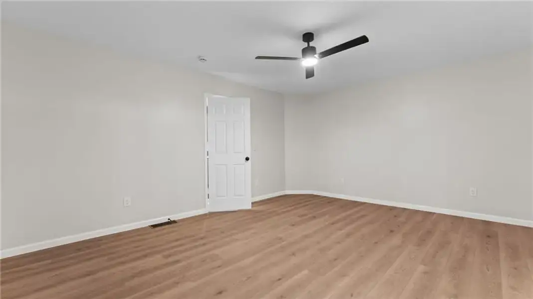 Spacious, unfurnished interior of a new home in , Rome (Image 12).