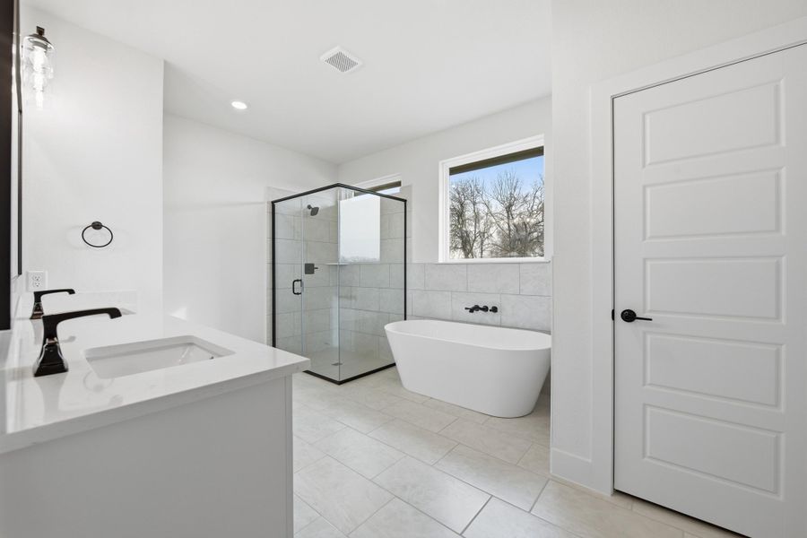 Furnished interior view inside a new home in Taylor Ranch, Springtown (Image 10).