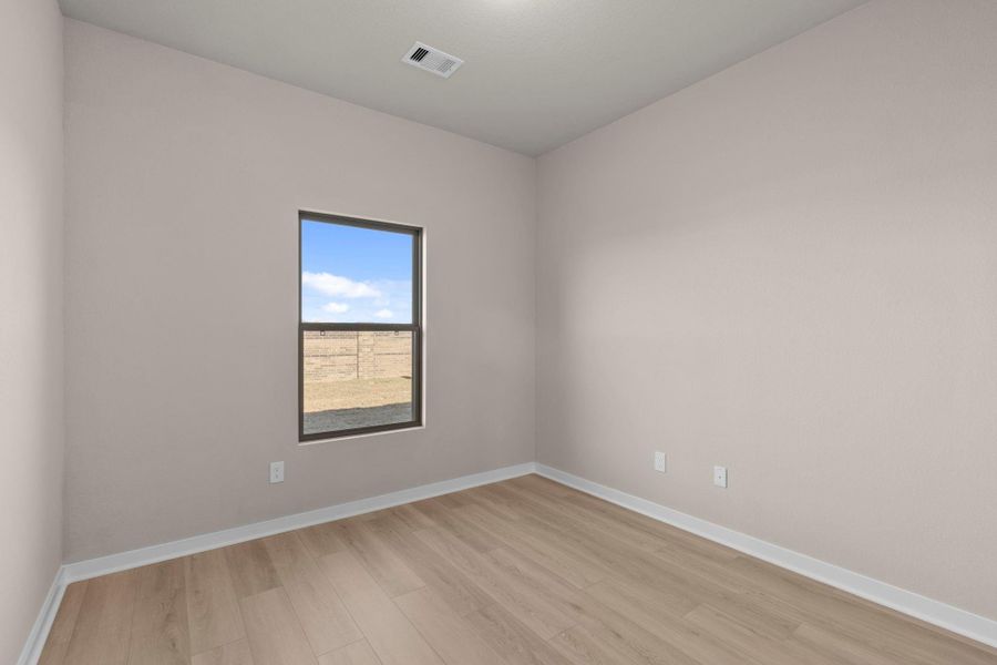 Spacious, unfurnished interior of a new home in Cypress Green, Hockley (Image 27).