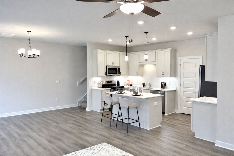 Furnished interior view inside a new home in Holly Ridge, Greenville (Image 8).