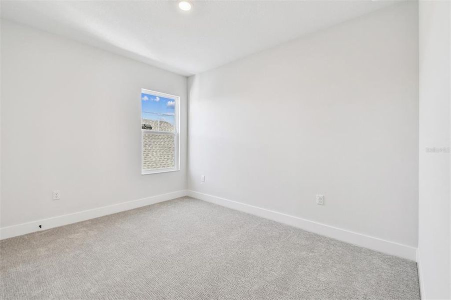 Spacious, unfurnished interior of a new home in Emerald Landing at Waterside at Lakewood Ranch – Cottage Series, Sarasota (Image 35).