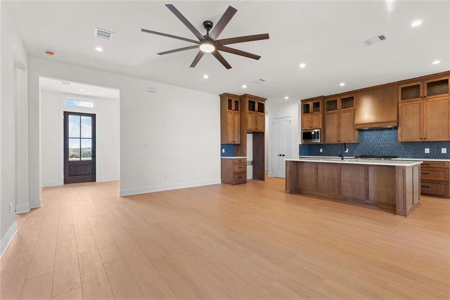 Image 39 of a home in .