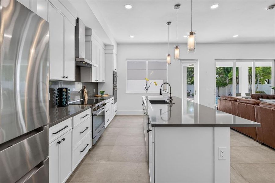Furnished interior view inside a new home in , Sarasota (Image 50).
