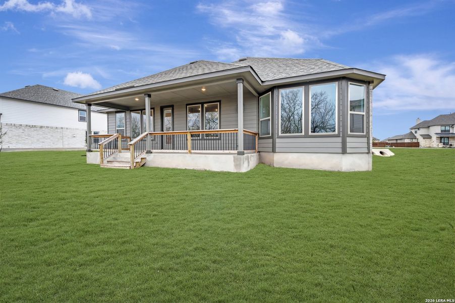 Exterior details and patio area of a home in Everly Estates, San Antonio (Image 22).