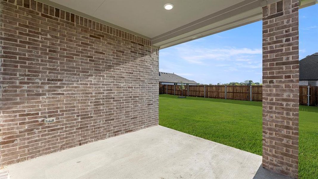 25. 736 Grand Dale - Patio