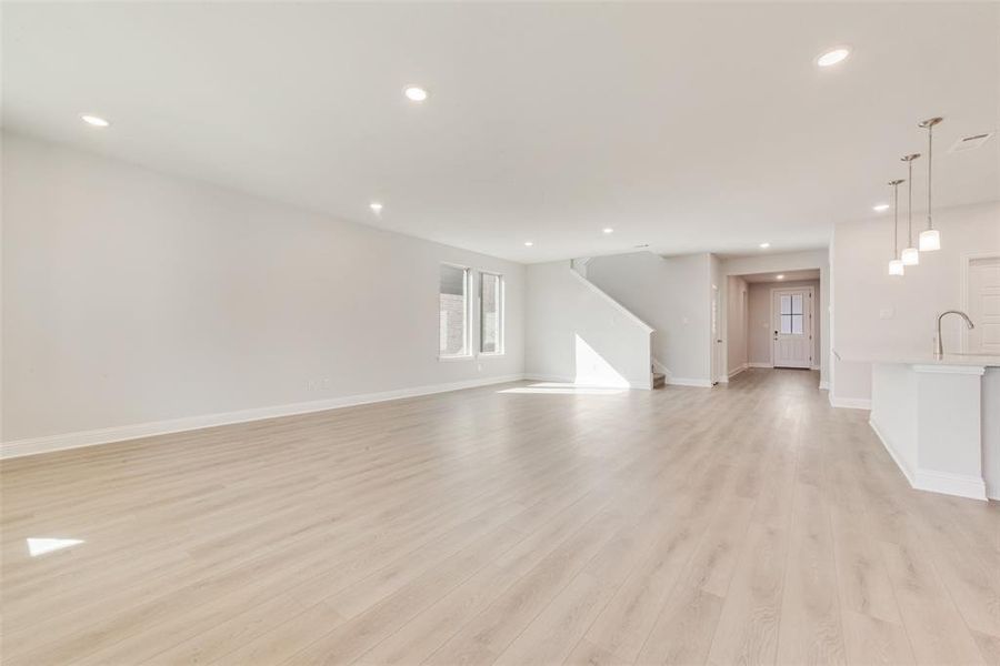 Spacious, unfurnished interior of a new home in Villages of Hurricane Creek, Anna (Image 25). Spacious, unfurnished interior of a new home in Villages of Hurricane Creek, Anna (Image 25).