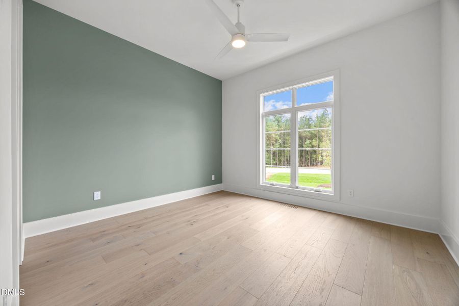 16-web-or-mls-IMG_1731 16-web-or-mls-IMG_1731