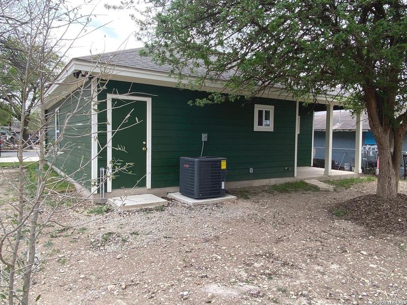 Exterior details and patio area of a home in , San Antonio (Image 21).