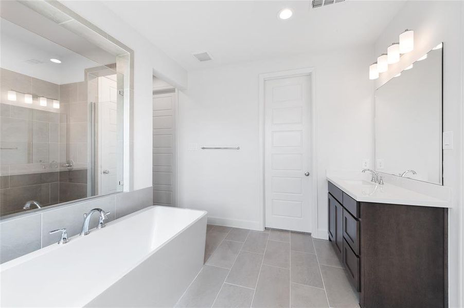 Furnished interior view inside a new home in The Lakes Of Somercrest 60', Midlothian (Image 12). Furnished interior view inside a new home in The Lakes Of Somercrest 60', Midlothian (Image 12).