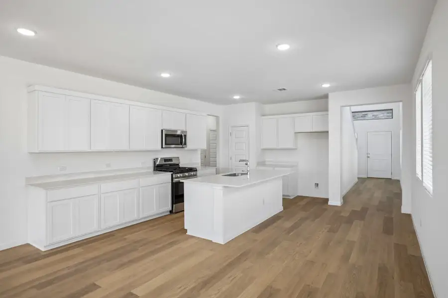 Furnished interior view inside a new home in Trinity Ranch, Elgin (Image 8).