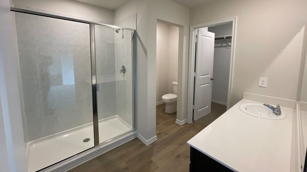 Furnished interior view inside a new home in Wildwood, Royse City (Image 5).