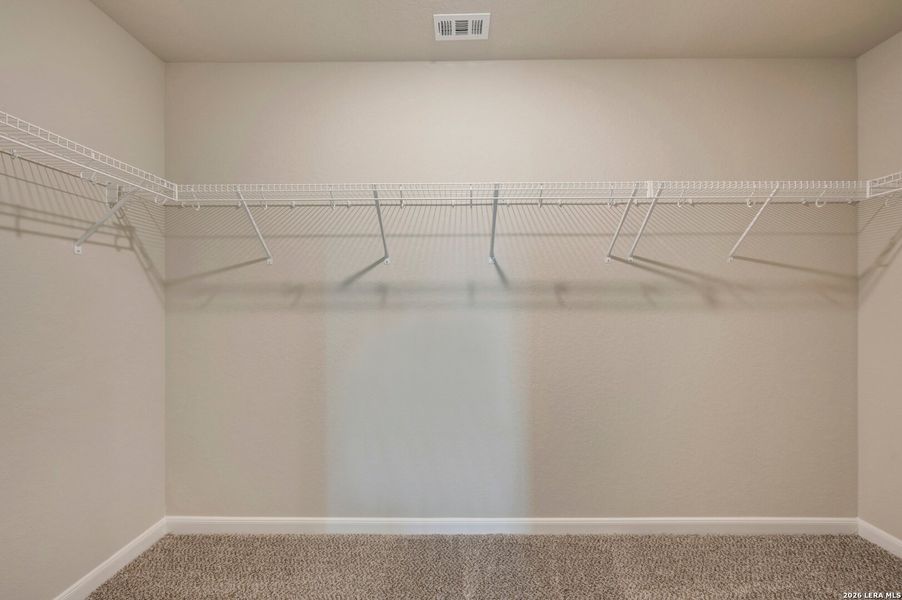 Spacious, unfurnished interior of a new home in Legacy Hills, San Antonio (Image 25).