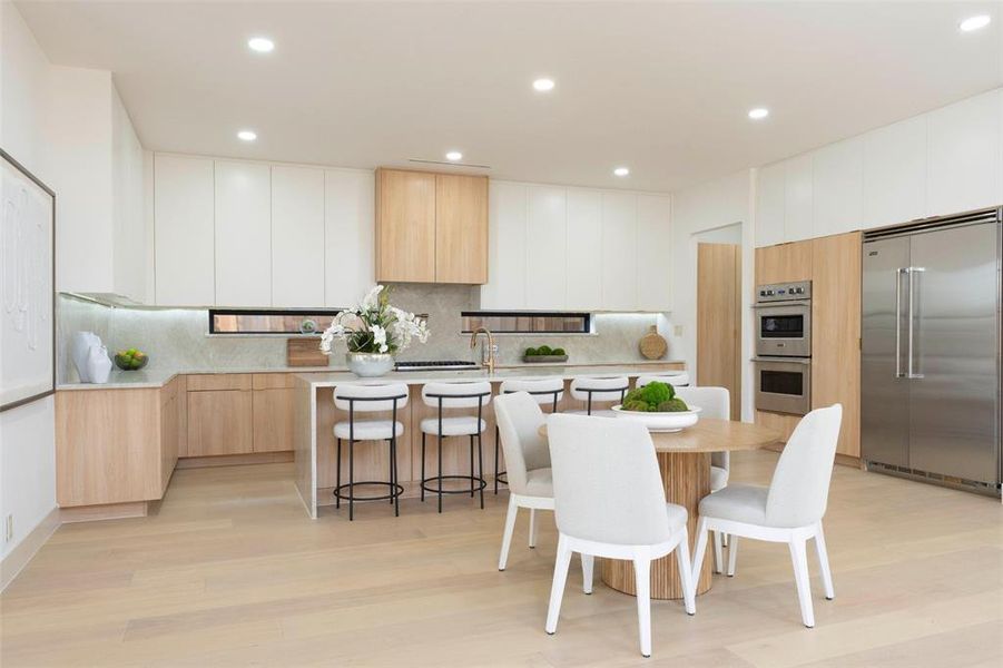 Furnished interior view inside a new home in , Dallas (Image 13).