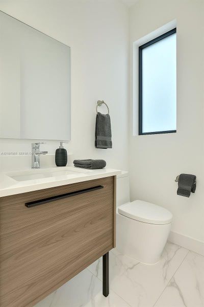 Close-up of interior finishes inside a home in , Oakland Park (Image 19). Close-up of interior finishes inside a home in , Oakland Park (Image 19).