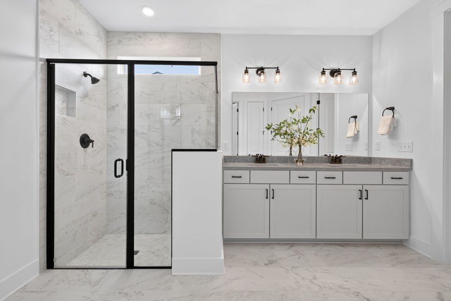 Representative furnished interior of a home built from the Mainstay by Pulte Homes in Everhour, Newnan (Image 37).