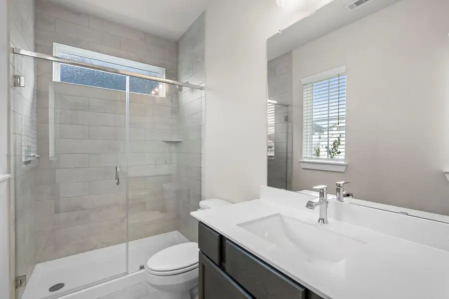 Furnished interior view inside a new home in Briarwood Crossing, Rosenberg (Image 13).