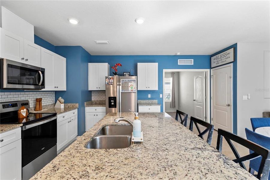 Furnished interior view inside a new home in Pelham Park, Deland (Image 33).