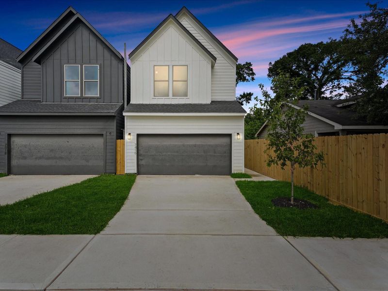 Front exterior of a new home in , Houston, TX, highlighting curb appeal (Image 24).