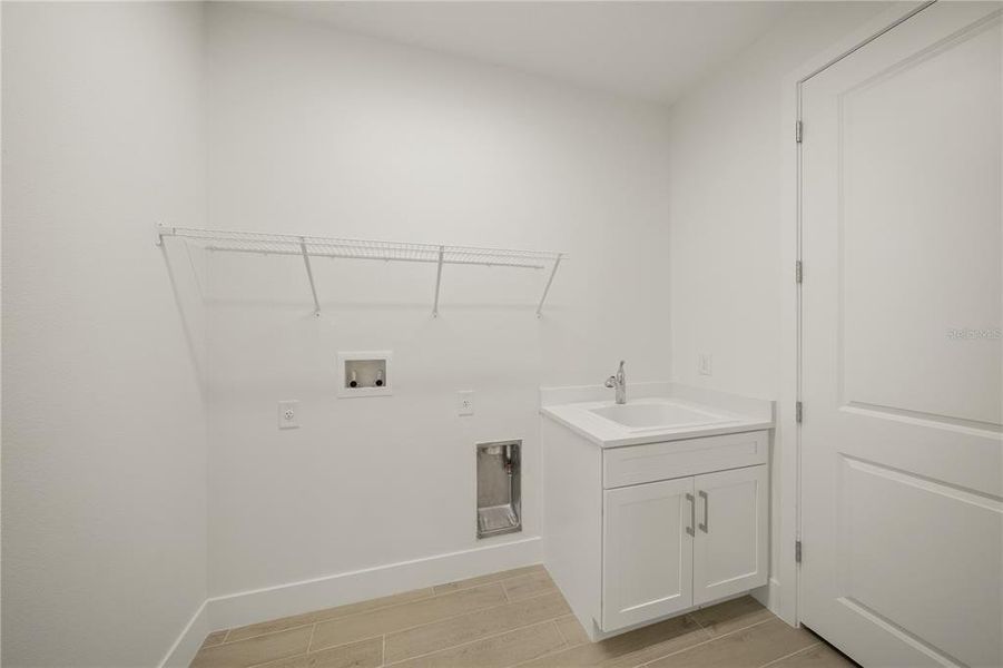 Furnished interior view inside a new home in Shellstone at Waterside, Sarasota (Image 14). Furnished interior view inside a new home in Shellstone at Waterside, Sarasota (Image 14).