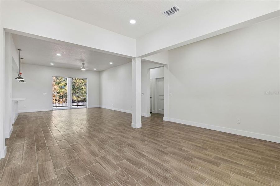 Spacious, unfurnished interior of a new home in , Deltona (Image 21).