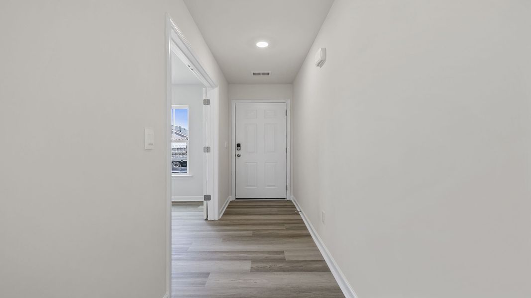 Spacious, unfurnished interior of a new home in Bentley Park, Greenwood (Image 14). Spacious, unfurnished interior of a new home in Bentley Park, Greenwood (Image 14).