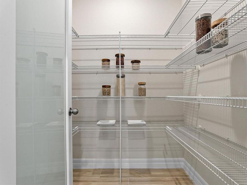 MODEL - Pantry