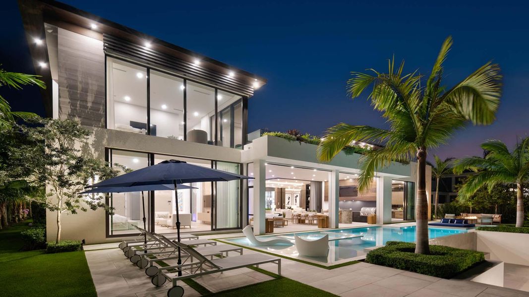 207 W Coconut Palm Rd (59)