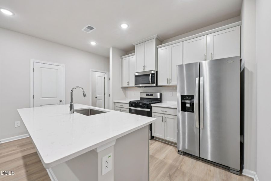 12-web-or-mls-Raleigh - Cadence Meadows