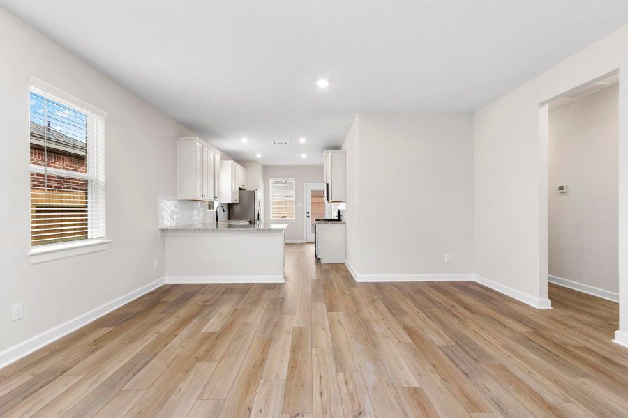 Spacious, unfurnished interior of a new home in Emberly, Beasley (Image 12).