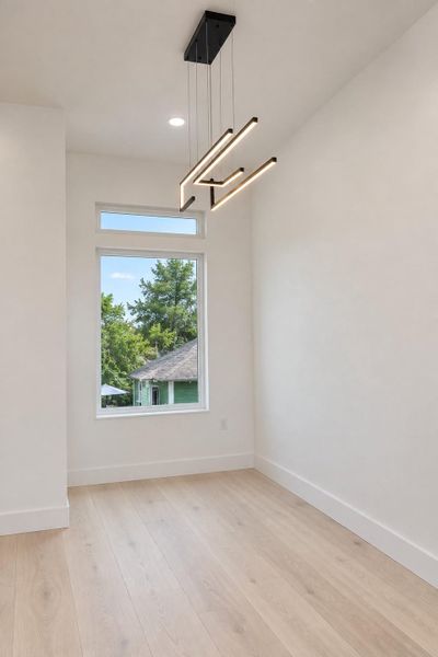 Spacious, unfurnished interior of a new home in , Houston (Image 23).