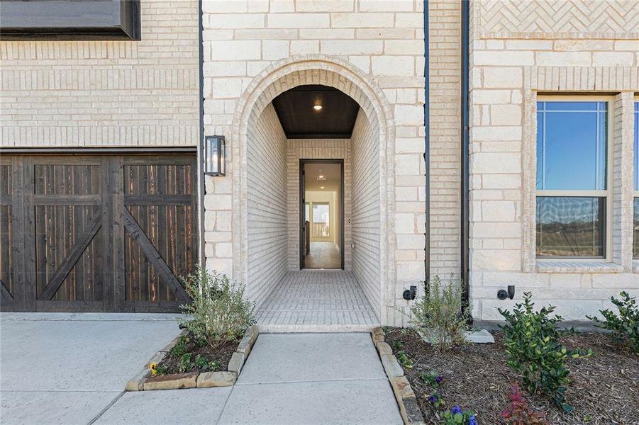 Exterior details and patio area of a home in Willow Wood, McKinney (Image 3).
