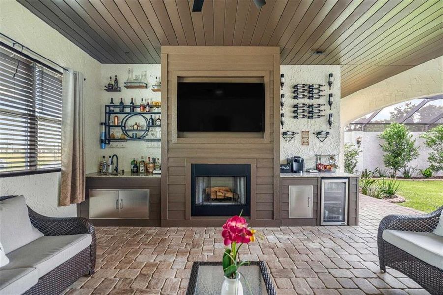 Exterior details and patio area of a home in , Ocala (Image 41).