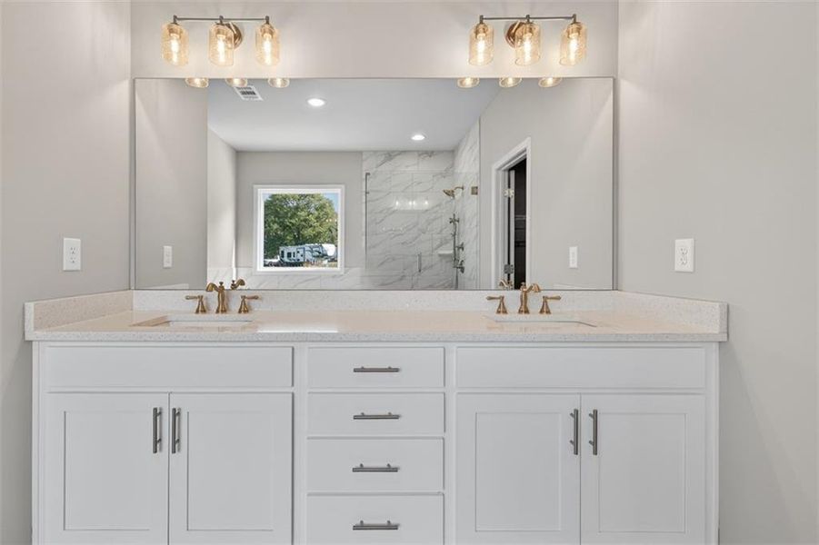 Image 79 of a home in .