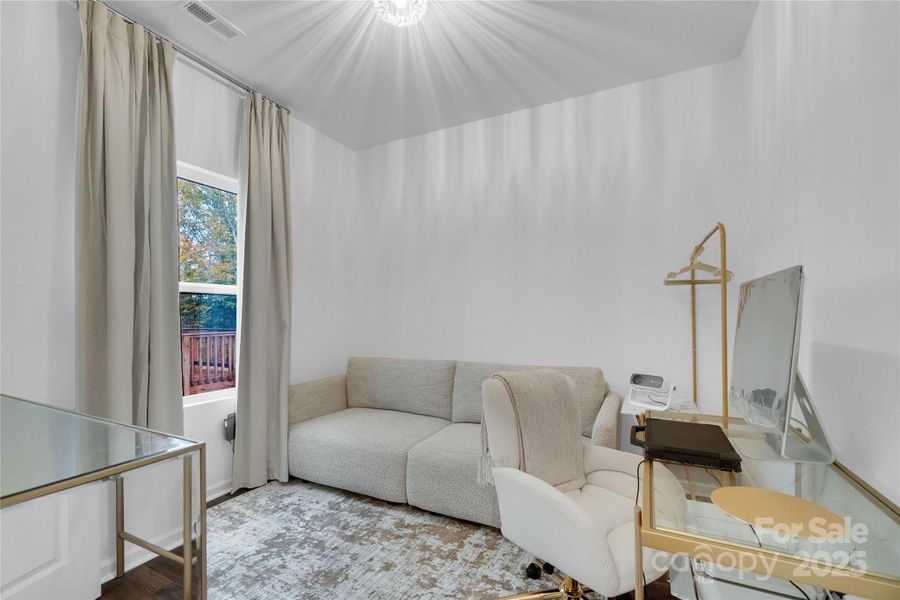 Furnished interior view inside a new home in Aubreywood, Charlotte (Image 17). Furnished interior view inside a new home in Aubreywood, Charlotte (Image 17).