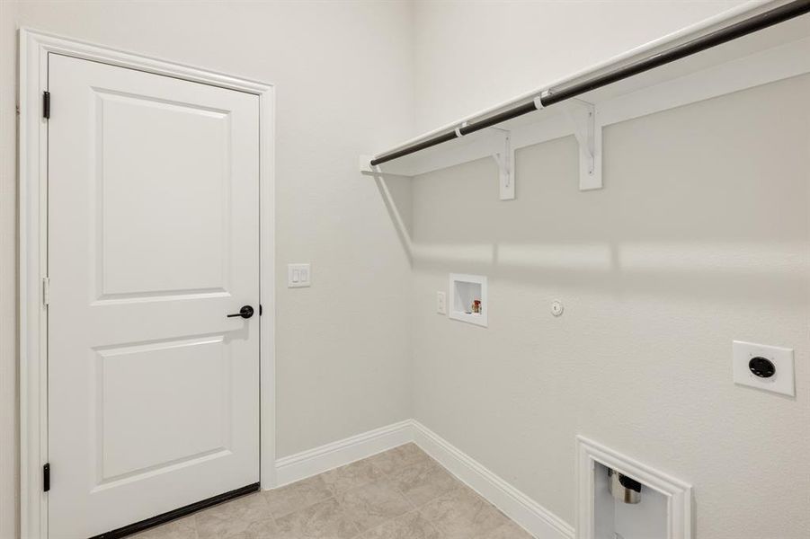 Image 34 of a home in Hunters Ridge. Image 34 of a home in Hunters Ridge.