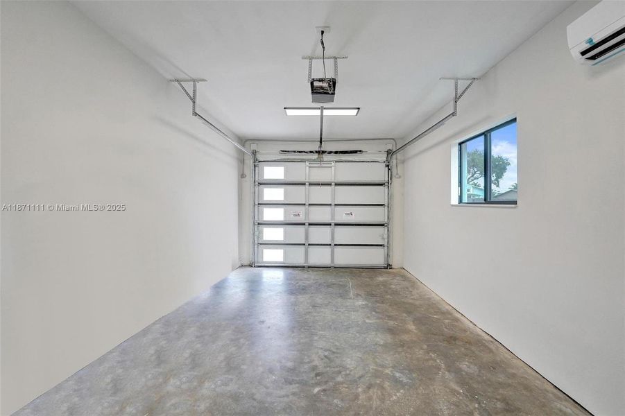Spacious, unfurnished interior of a new home in , West Park (Image 50). Spacious, unfurnished interior of a new home in , West Park (Image 50).