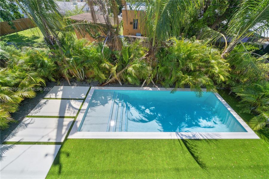 Image 56 of a home in .