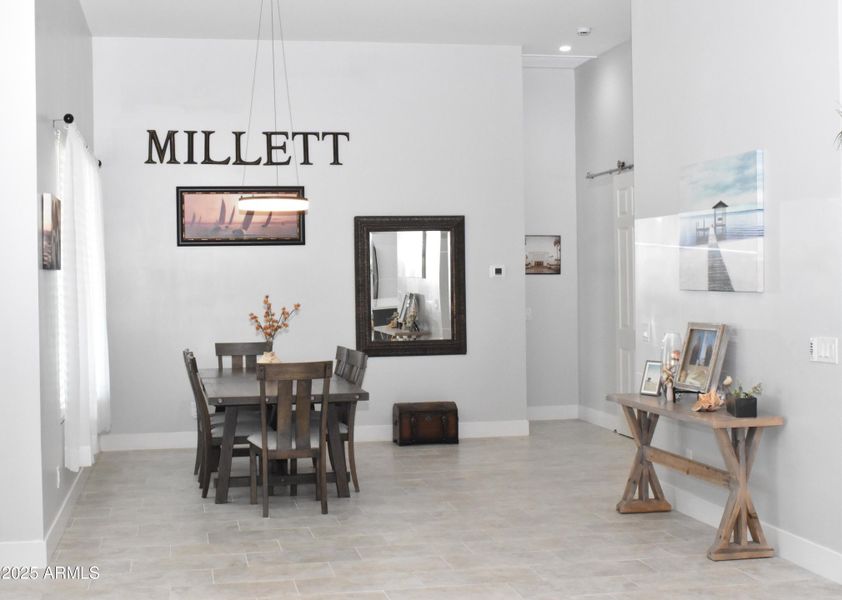 Dining Area 140th St. Dining Area 140th St.