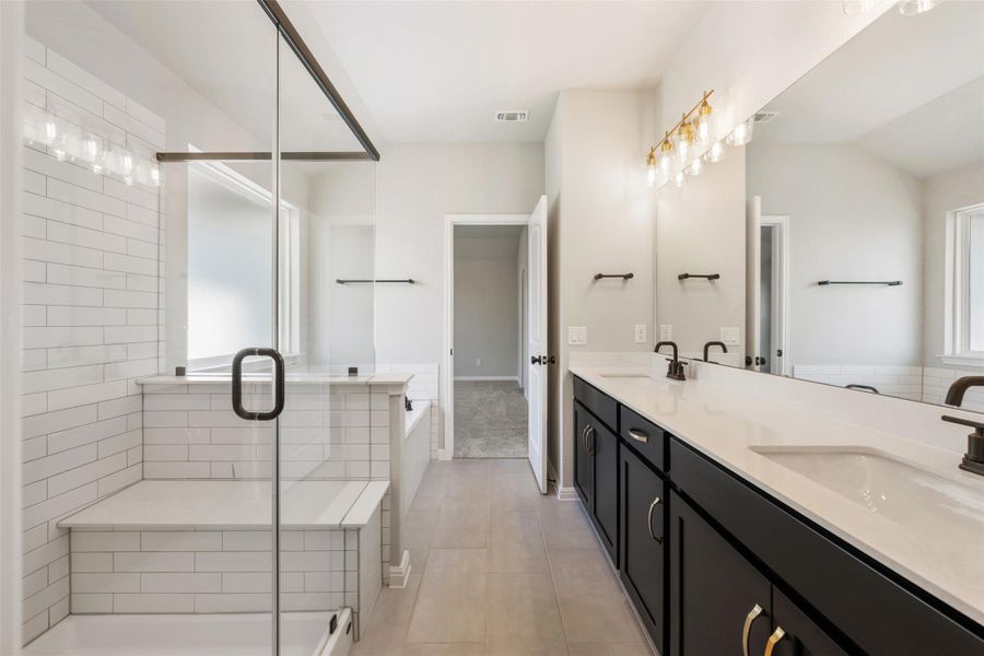 Representative images and renderings are for illustrative purposes. Actual structural options and design finishes of home may vary. Representative images and renderings are for illustrative purposes. Actual structural options and design finishes of home may vary.