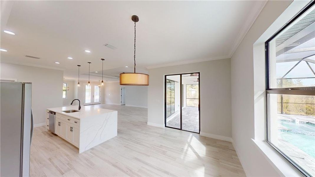 Spacious, unfurnished interior of a new home in , Port Charlotte (Image 19).