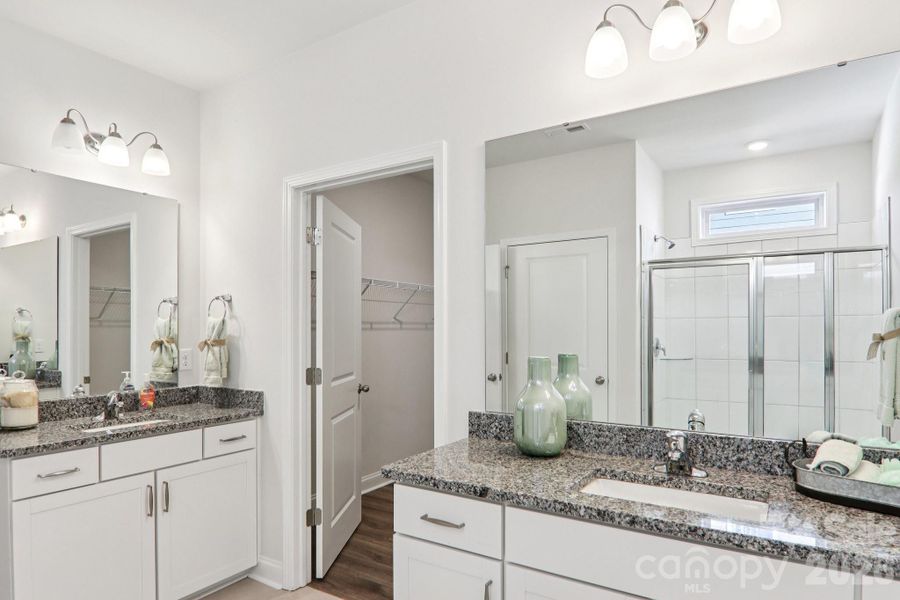 Photos are representative Photos are representative