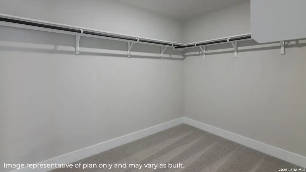 Spacious, unfurnished interior of a new home in Veranda, San Antonio (Image 16).