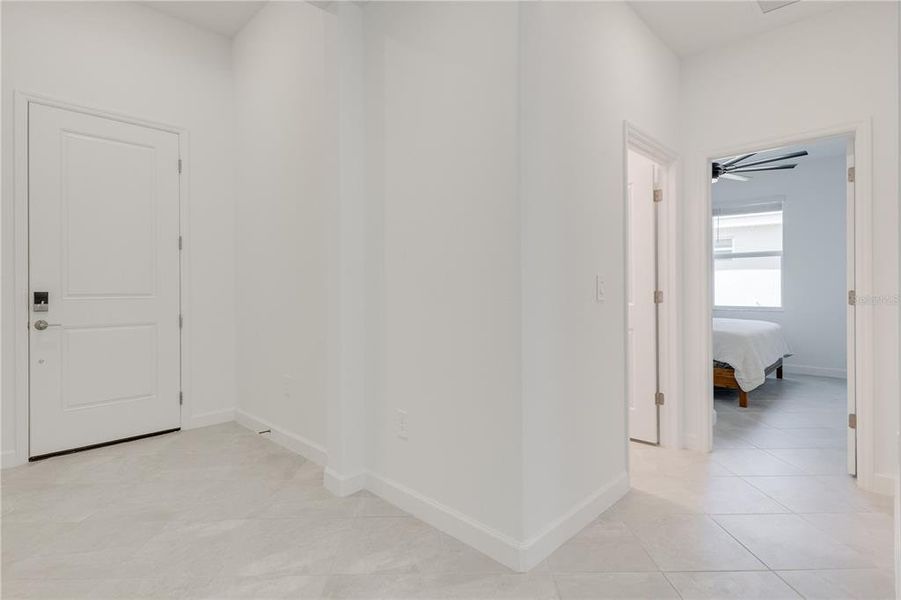 Spacious, unfurnished interior of a new home in , Alva (Image 21).