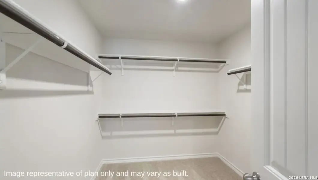 Spacious, unfurnished interior of a new home in , Cibolo (Image 20).