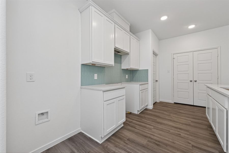 Furnished interior view inside a new home in Enclave at Willis, Willis (Image 10).