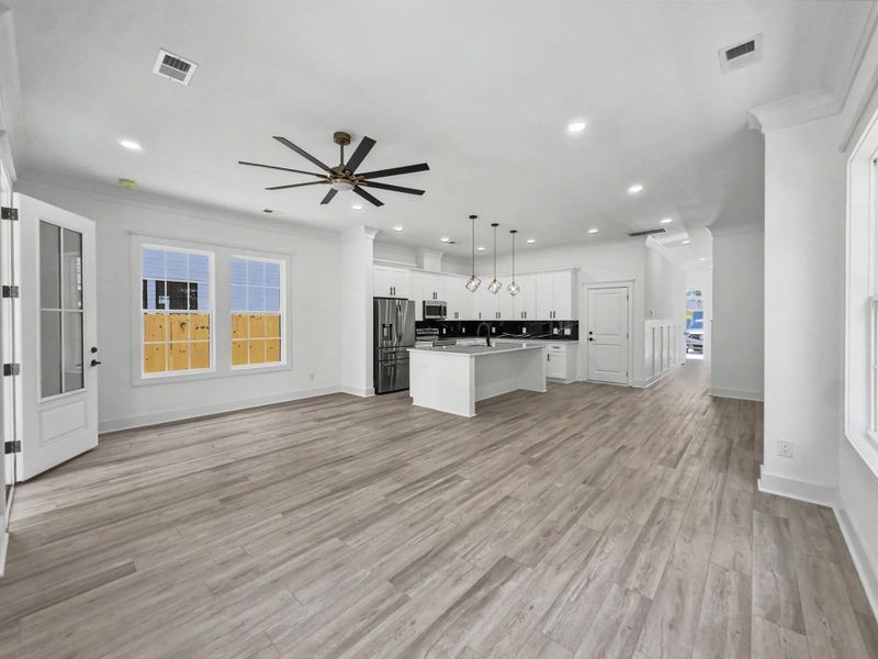 Spacious, unfurnished interior of a new home in , North Charleston (Image 27).