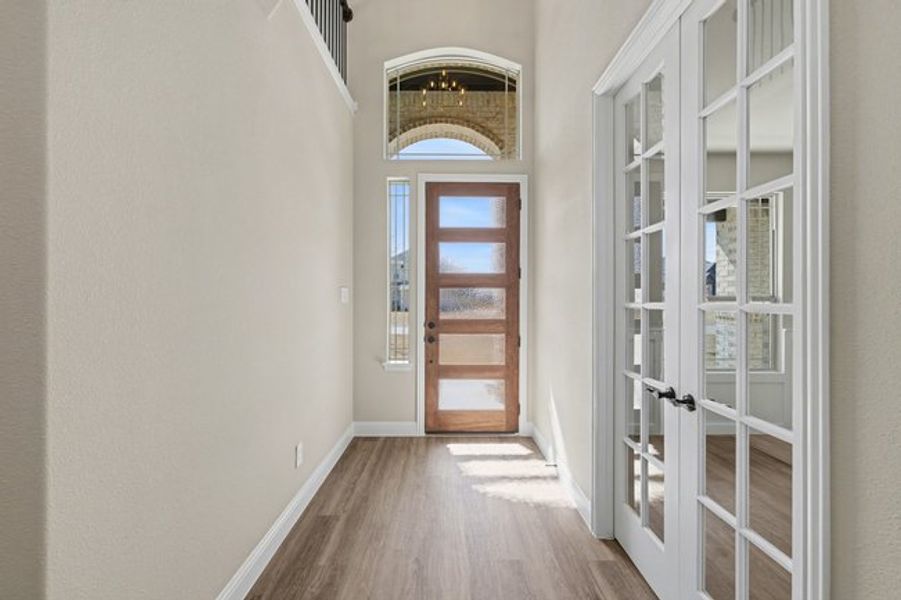Spacious, unfurnished interior of a new home in Sagebrush Addition, Midlothian (Image 14). Spacious, unfurnished interior of a new home in Sagebrush Addition, Midlothian (Image 14).